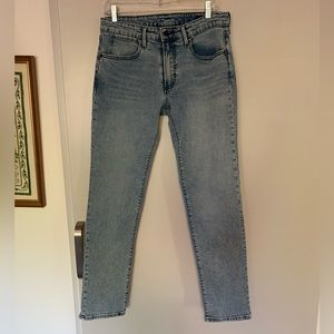 Bonobos Stretch Light Wash Jeans